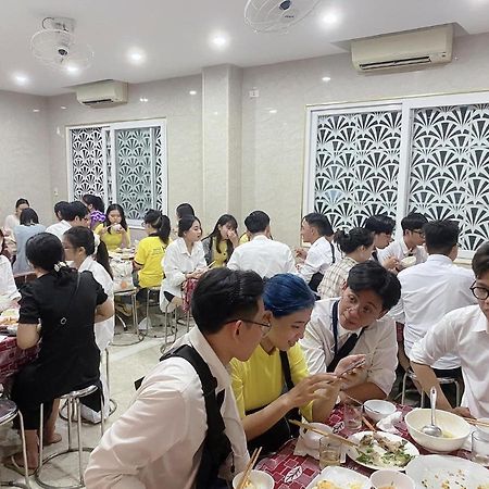 هوي Nhu Hien Hotel المظهر الخارجي الصورة